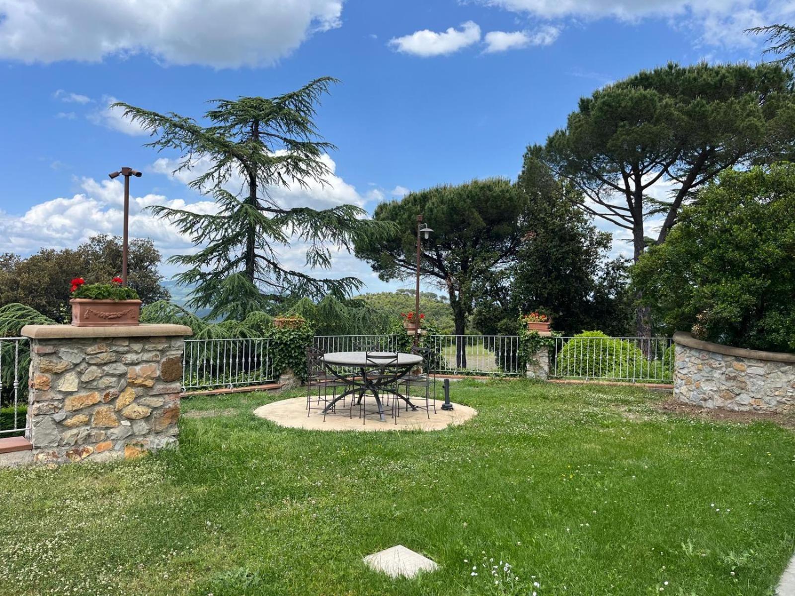 Agriturismo Aia Leccioni Micciano Exterior foto